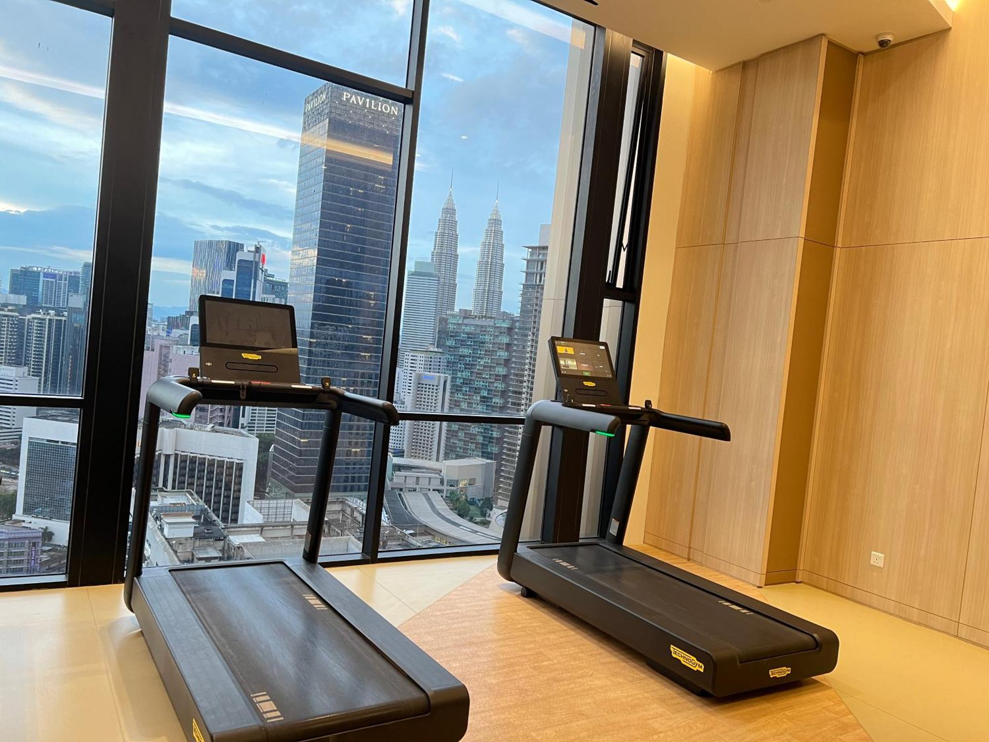 Axon Bukit Bintang Rooftop Swimming Pool Pangsapuri *