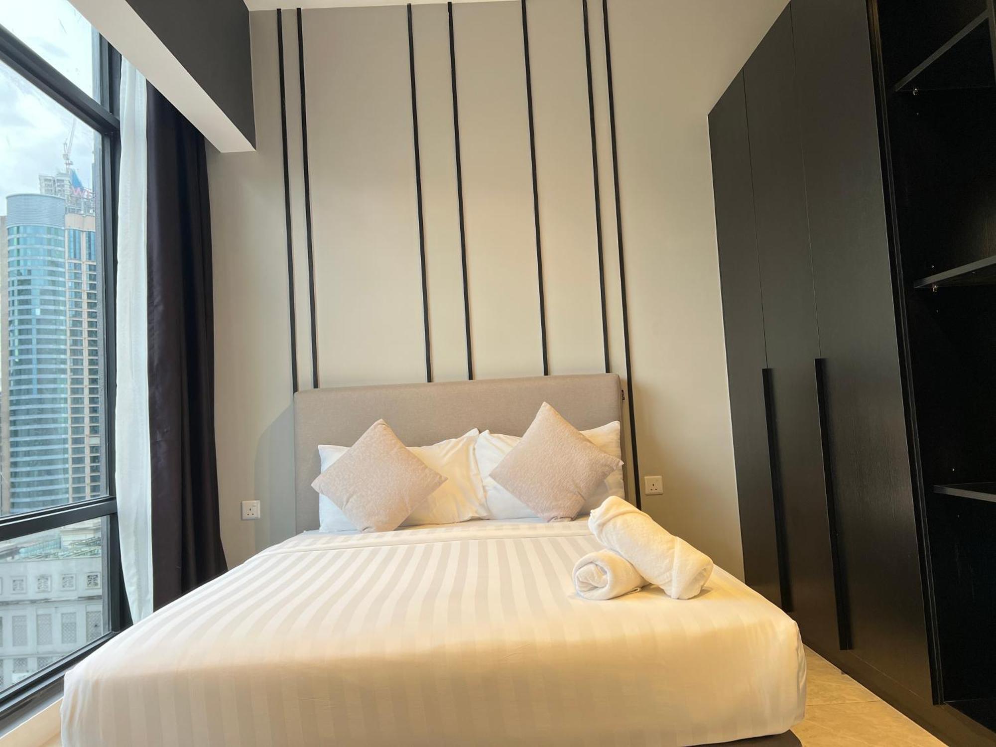 Axon Bukit Bintang Rooftop Swimming Pool *