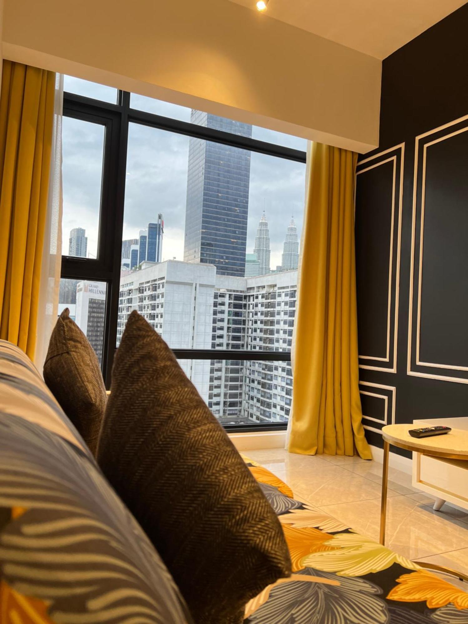 Axon Bukit Bintang Rooftop Swimming Pool