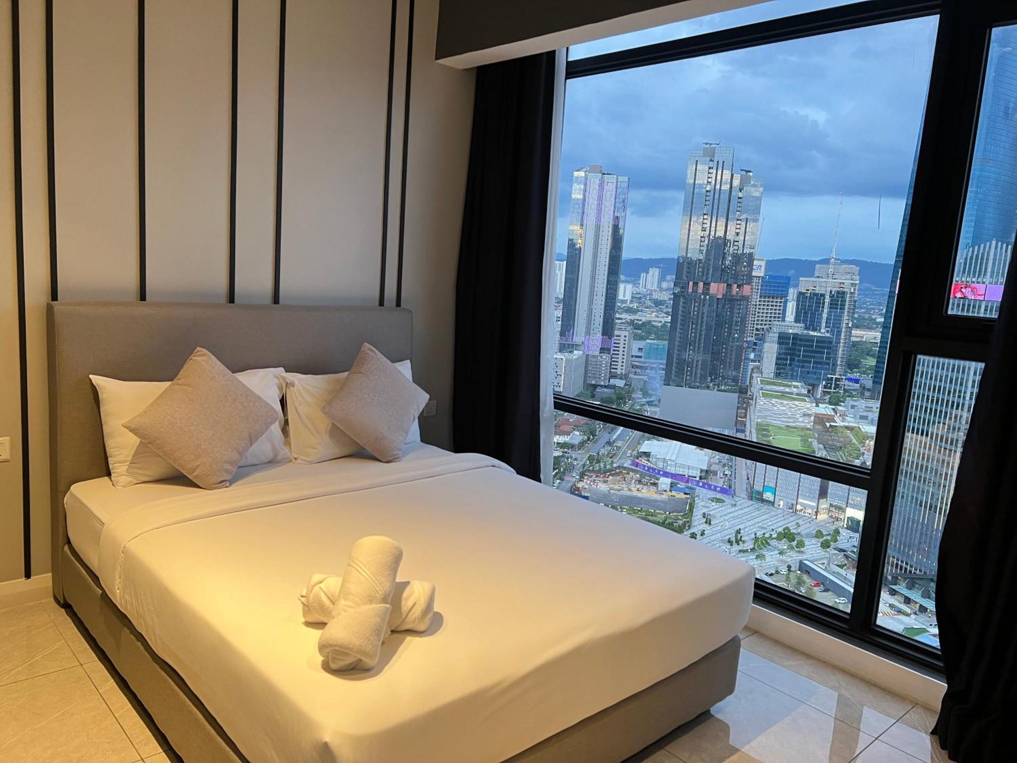 Axon Bukit Bintang Rooftop Swimming Pool