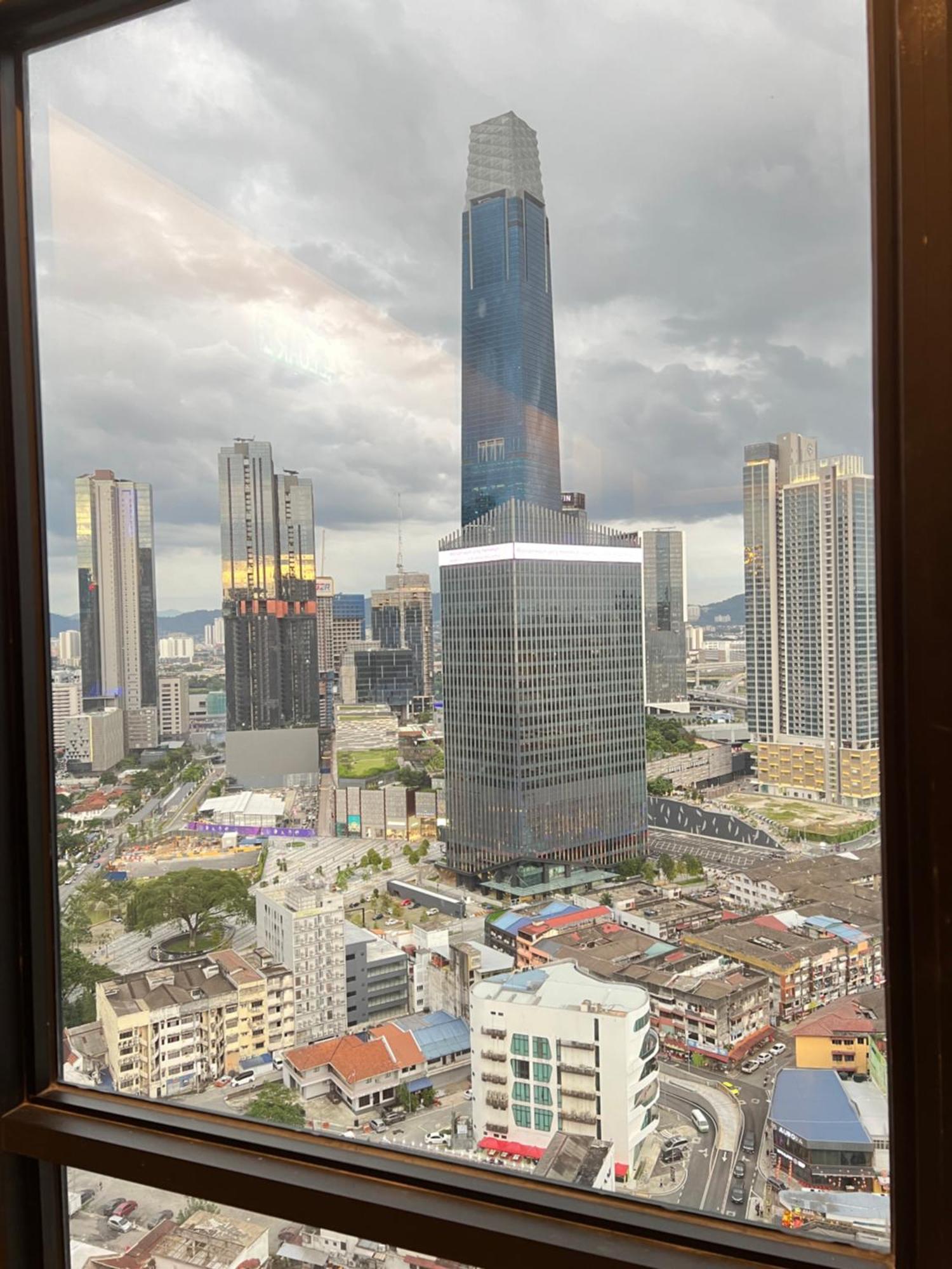 Axon Bukit Bintang Rooftop Swimming Pool Pangsapuri