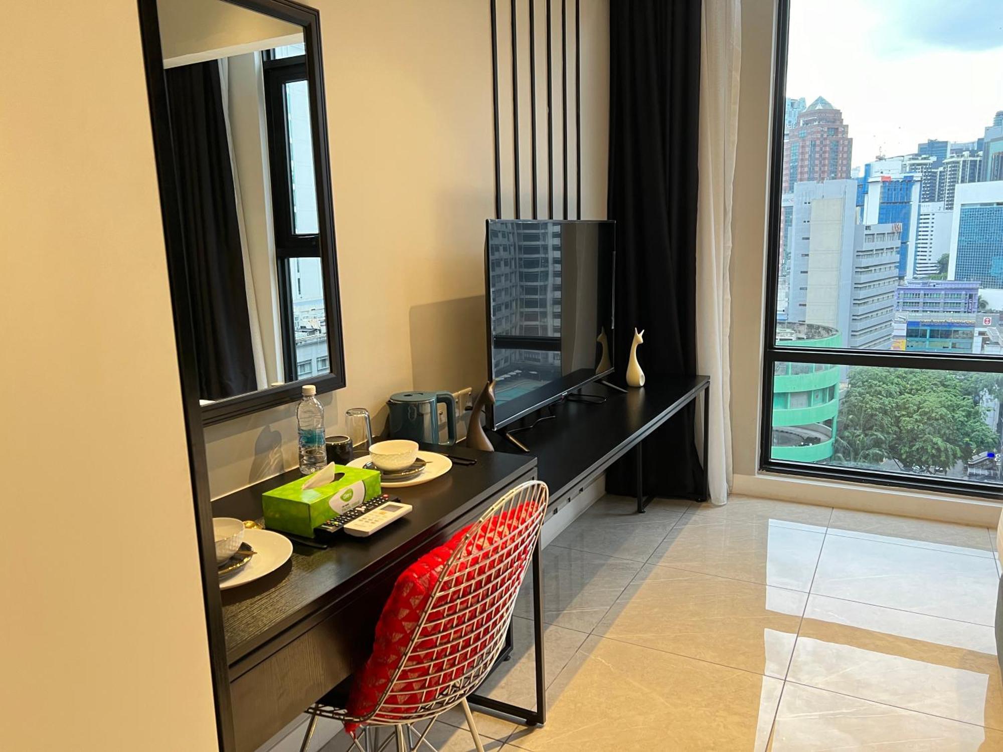 Axon Bukit Bintang Rooftop Swimming Pool Pangsapuri *